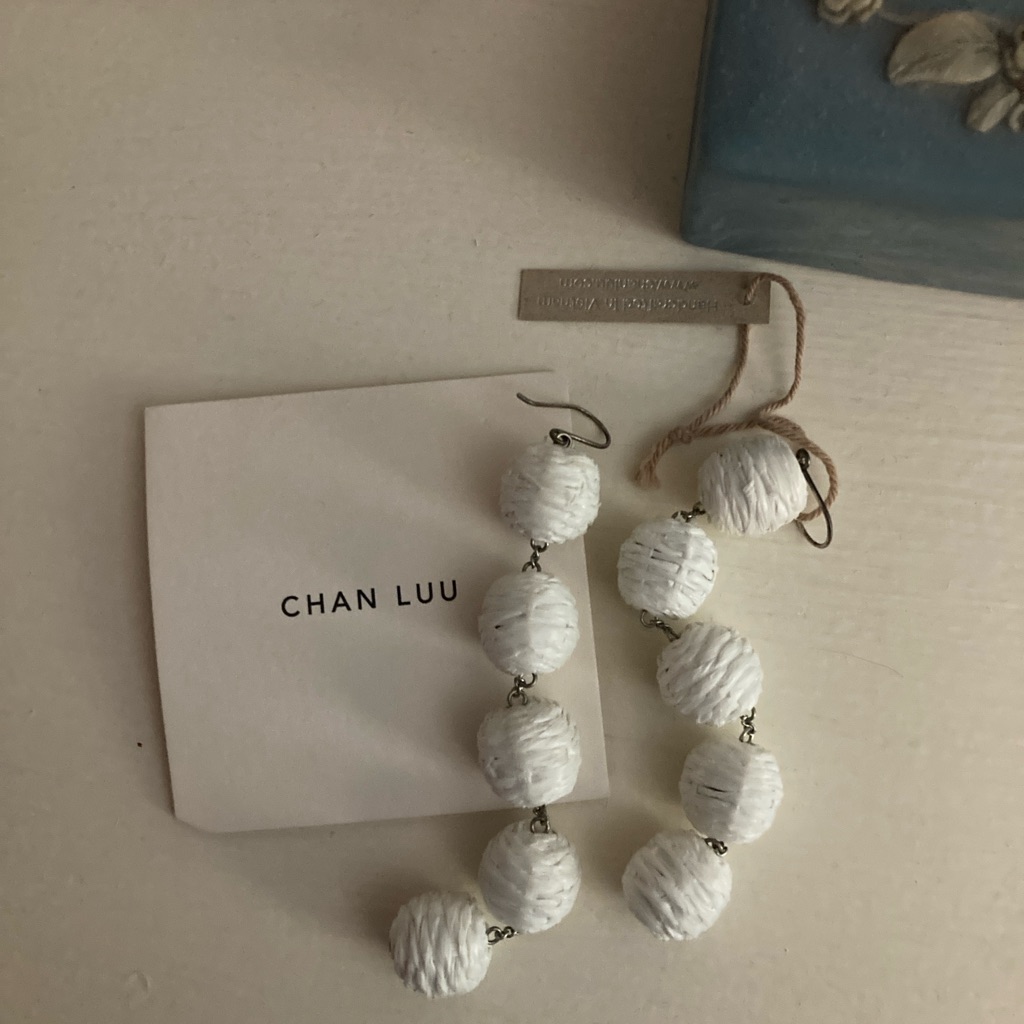 Chan Luu White Earrings 22$